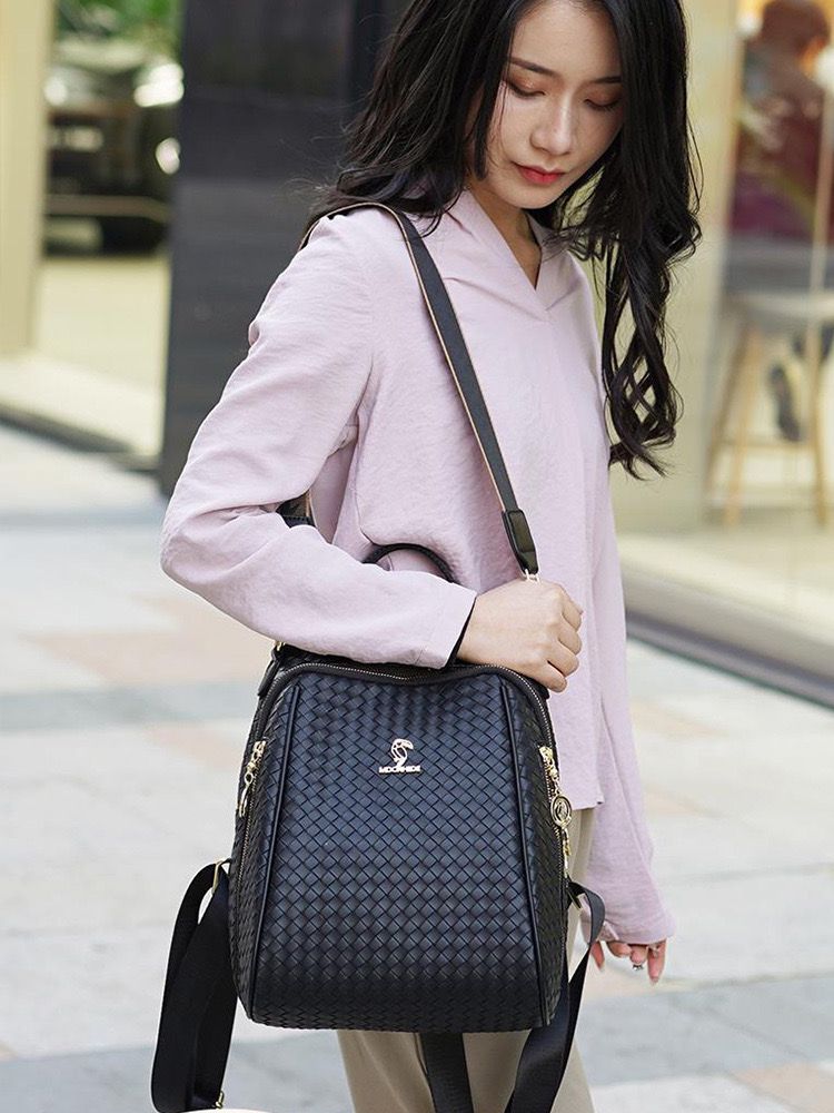 Classy Wardrobe Premium Black PU Leather Backpack – Stylish Woven Design for Office, College &amp; Daily Use (Imported)