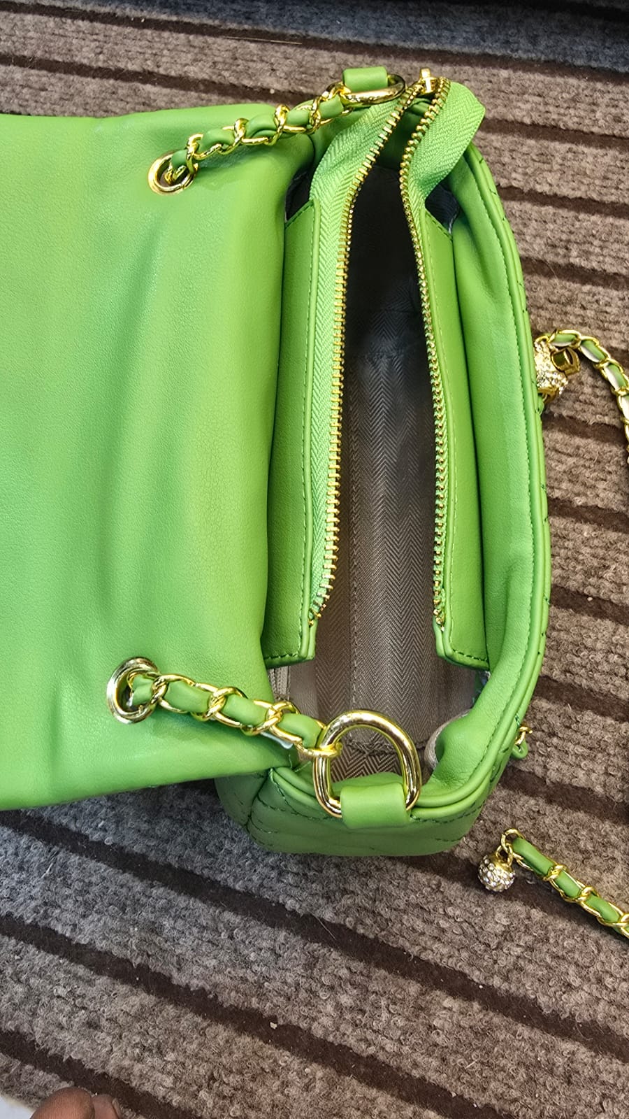 Classy Wardrobe Imported Green Fancy Leather Sling Bag – Quilted Design with Gold Chain Strap