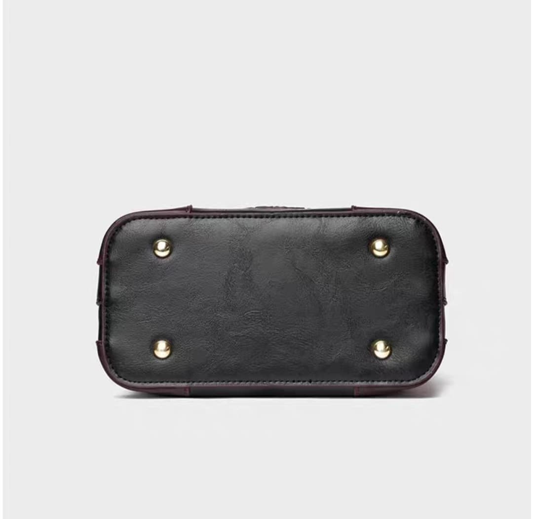 Classy Wardrobe PU Leather Sling Bag with Artistic Elephant Design – Elegant Handbag for Women