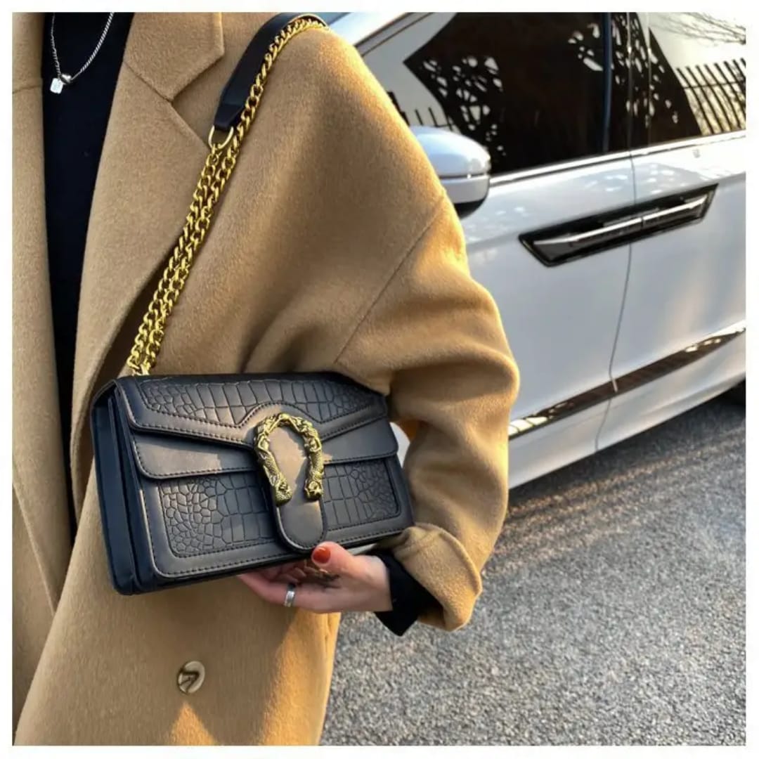 Classy Wardrobe Gold Chain Crocodile Pattern Crossbody Bag – Double Layer Small Square 2025